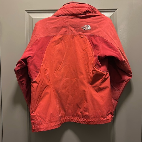 The North Face Summit Series Winter Coat - Picture 3 of 6
